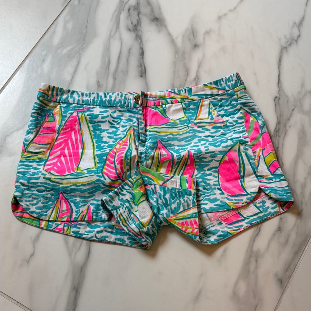 Lilly Pulitzer Women’s Adie Shorts in You Gotta Regatta